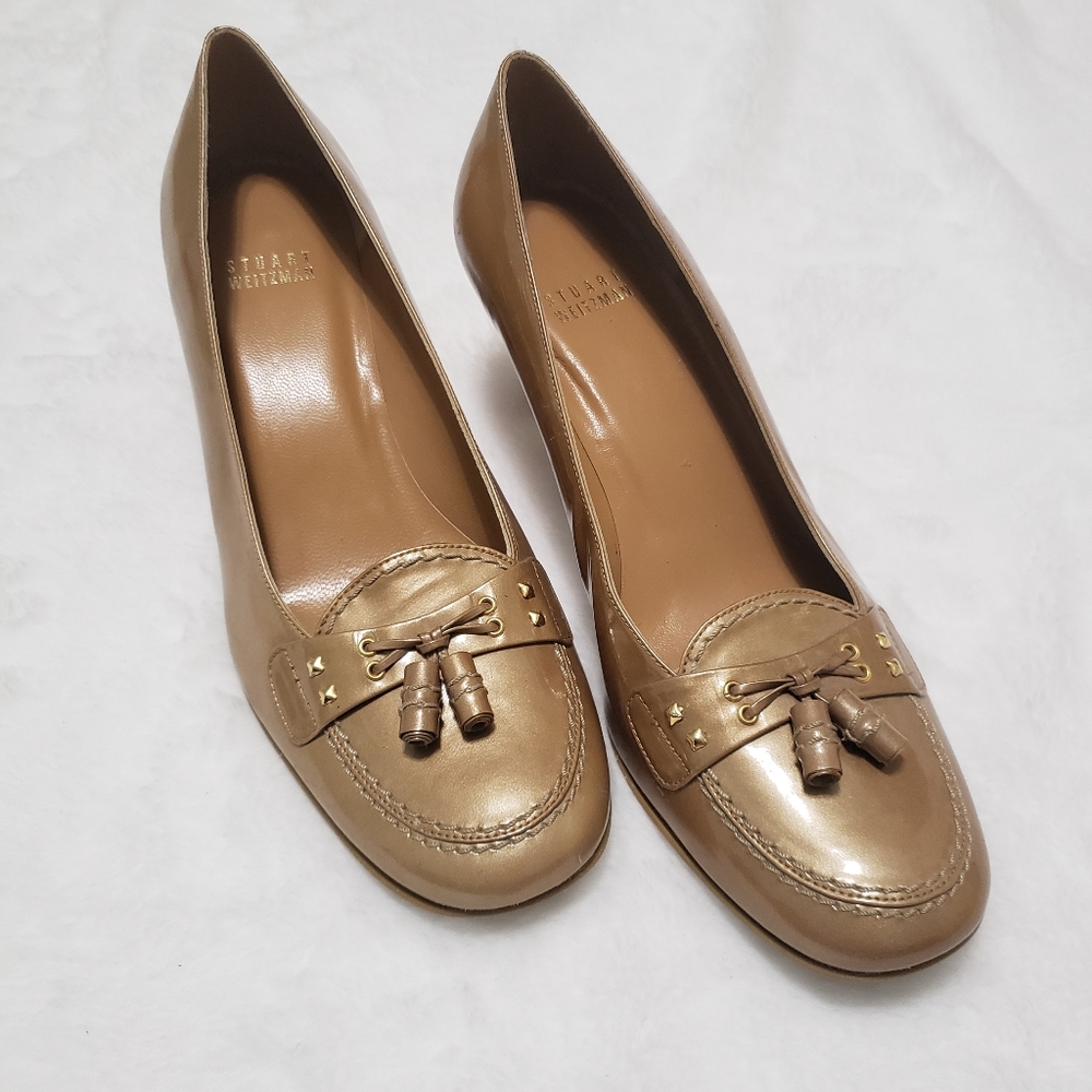 NWT Stuart Weitzman Patent Leather Tassel Pumps